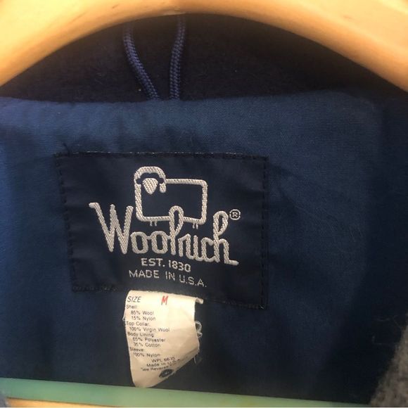 Woolrich Men’s Vintage Winter Wool Coat Size Medium - Picture 3 of 3